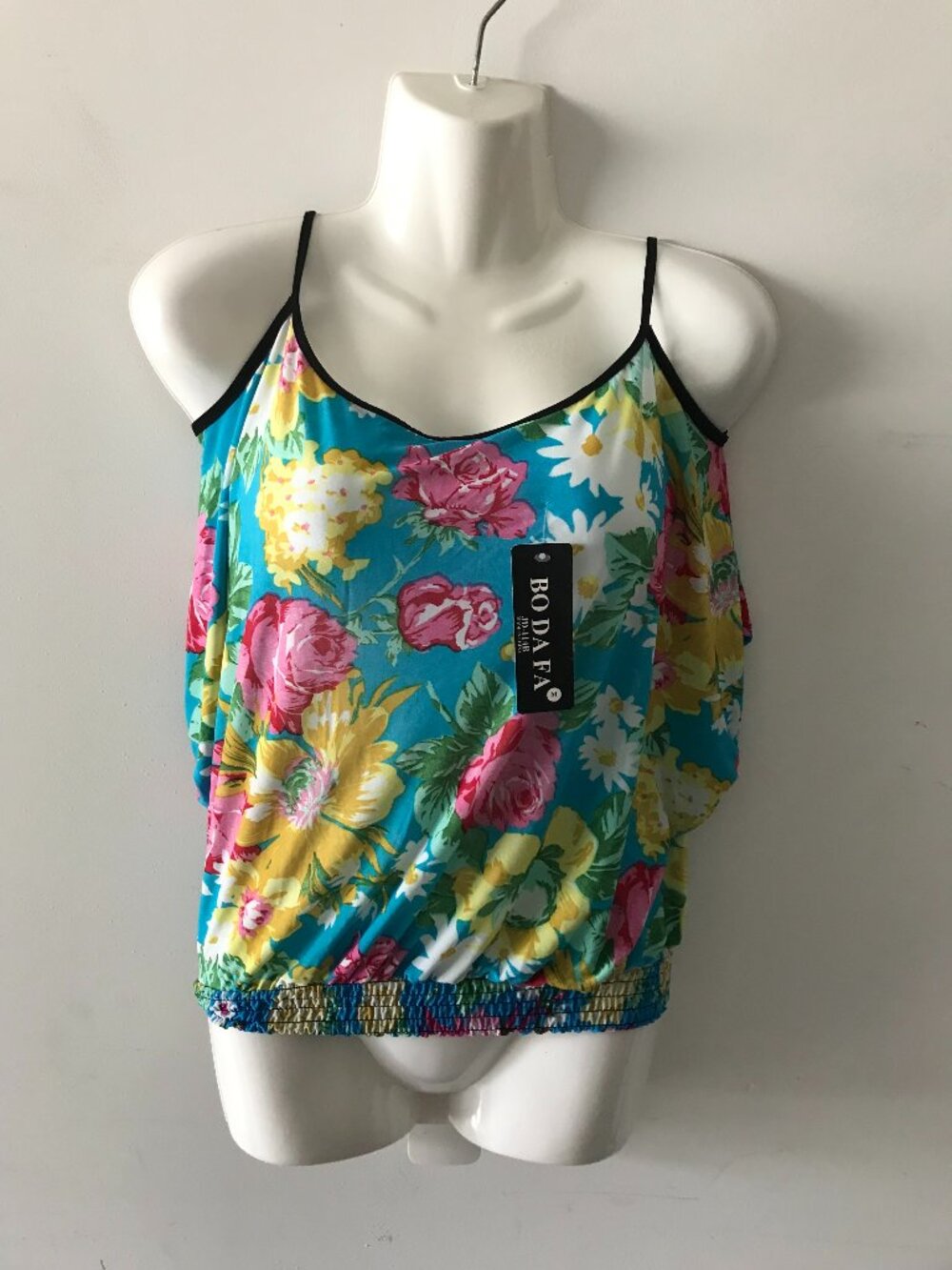 womens flower top Sz. S
